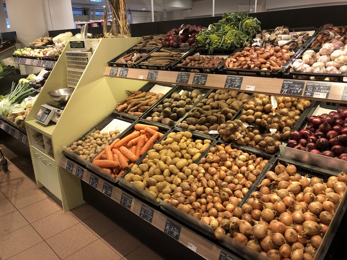 環境先進国オランダで進む脱プラスチック！スーパーマーケットで見る、オランダ人の環境への取り組みとは？！