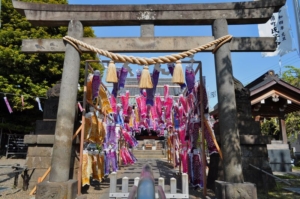 東京都大田区で神社巡り。都心で最も騒がしい場所にある「嶺白山