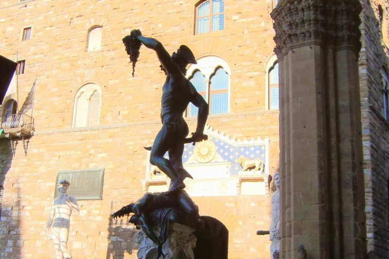 【Webで旅気分】花の都フィレンツェはルネッサンス時代の建物が並ぶ「屋根のない美術館」！古代ローマからの歴史を紡ぐ世界遺産の街を歩いてみよう