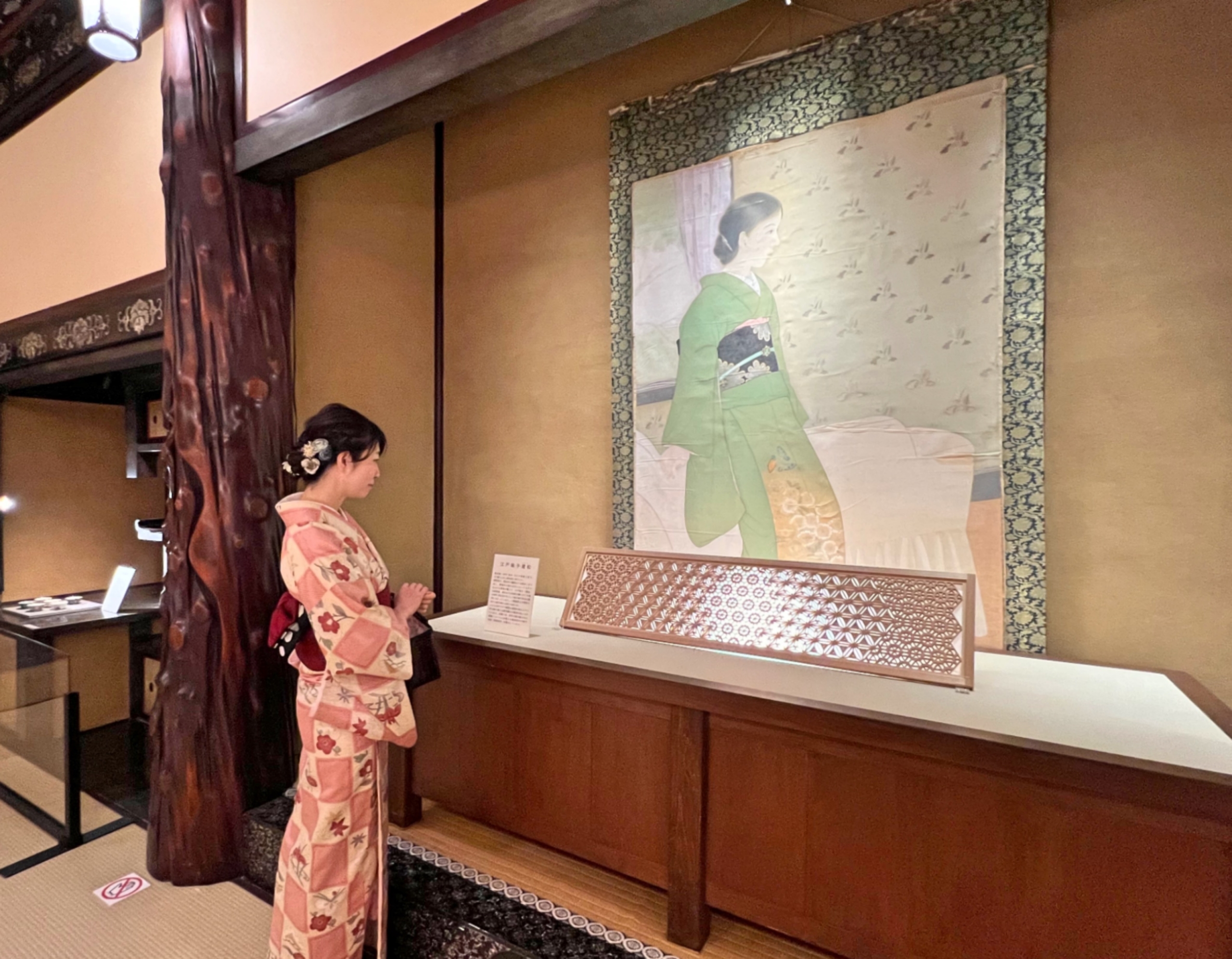ホテル雅叙園東京で日本の建築美と伝統工芸品を着物姿で満喫！