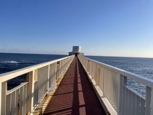 千葉の隠れた秘境「絶景のエデンと海中展望塔の魅力」