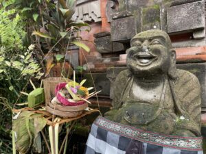 バリ島の空港も閉鎖される「静寂の日」とは?