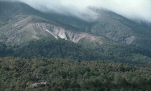 「群馬のジオパーク」地球の息吹を感じる、壮大な大地のアートを楽しもう!
