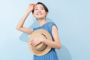 【顔面学講座㊶】日焼けは有益か有害か?日光浴のメリット・デメリット